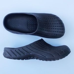 CROCS Shoes - Crocs • Slip On Clogs CROCS Shoes - Crocs • Slip On Clogs